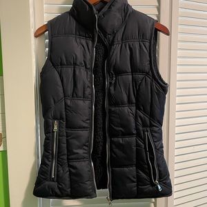 Navy blue winter vest! Size S SUPER WARM